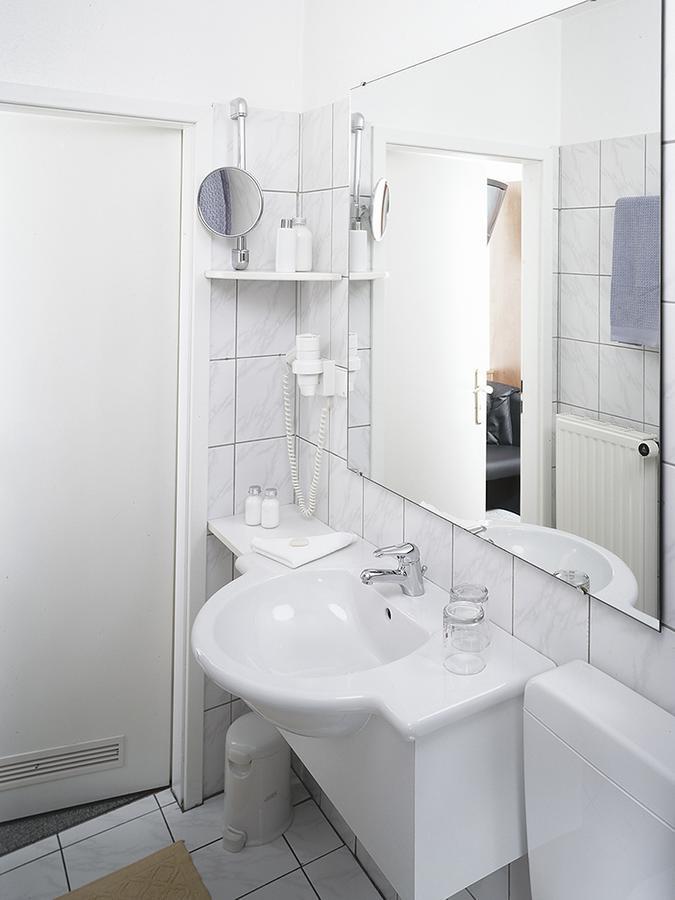Haus Von Der Heyde Otel Iserlohn Dış mekan fotoğraf
